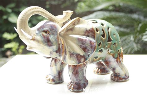 陶瓷大象 喜用神金土